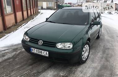 Универсал Volkswagen Golf 2000 в Снятине
