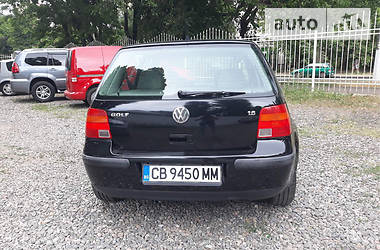 Хэтчбек Volkswagen Golf 2000 в Одессе
