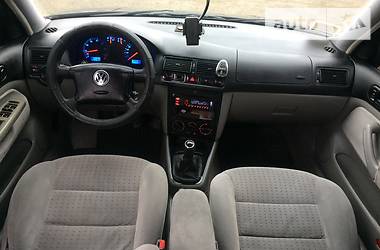 Хэтчбек Volkswagen Golf 1999 в Стрые