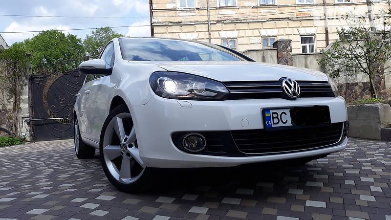 Хетчбек Volkswagen Golf 2010 в Львові