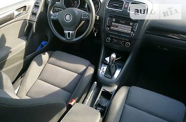 Хетчбек Volkswagen Golf 2012 в 