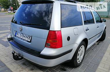 Универсал Volkswagen Golf 2001 в Чернигове