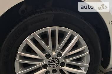 Універсал Volkswagen Golf 2014 в 