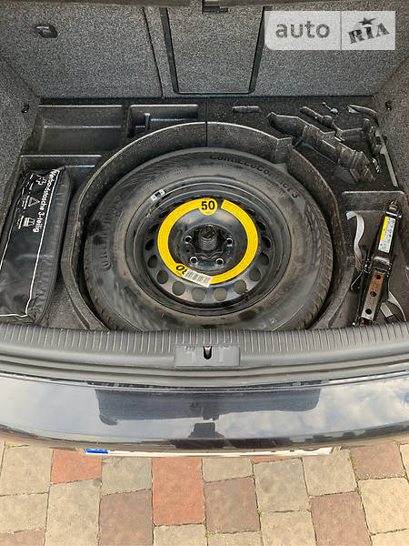 Хетчбек Volkswagen Golf 2012 в Чопі фото 11 Хетчбек Volkswagen Golf 2012 в Чопі