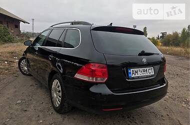 Универсал Volkswagen Golf 2009 в Бердичеве