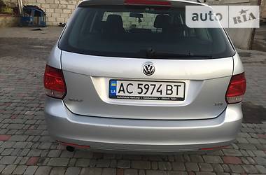 Универсал Volkswagen Golf 2010 в Луцке