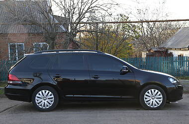 Универсал Volkswagen Golf 2011 в 