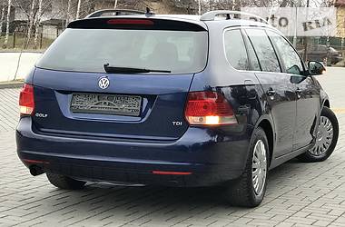 Универсал Volkswagen Golf 2010 в Дрогобыче