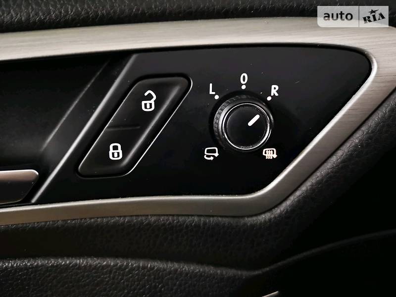 Універсал Volkswagen Golf 2014 в Києві