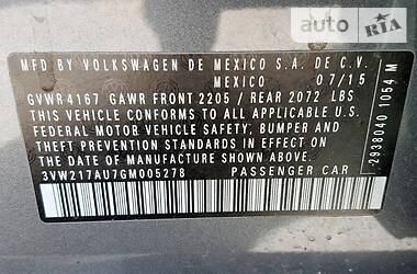 Хетчбек Volkswagen Golf 2015 в 