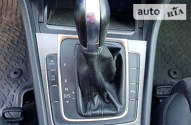 Хетчбек Volkswagen Golf 2013 в 