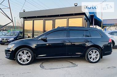 Універсал Volkswagen Golf 2015 в 