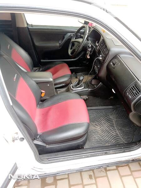 Хетчбек Volkswagen Golf 1992 в Самборі