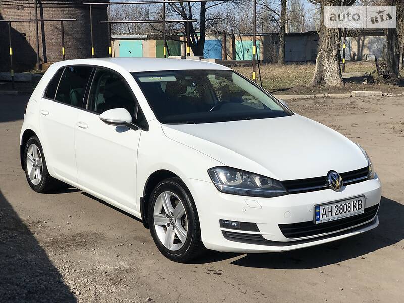Універсал Volkswagen Golf 2015 в Покровську
