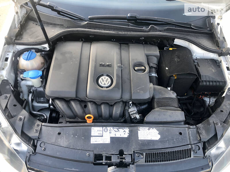 Хетчбек Volkswagen Golf 2012 в Києві