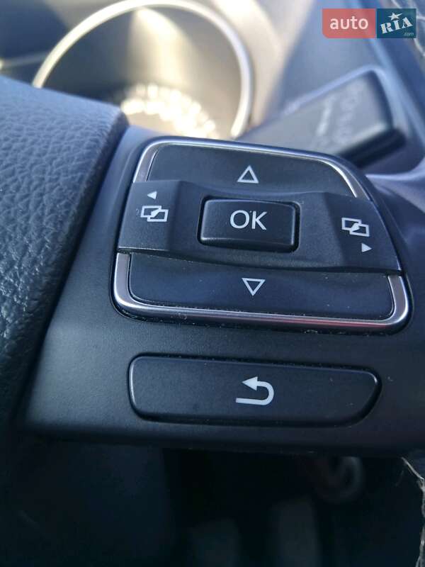 Универсал Volkswagen Golf 2013 в Стрые