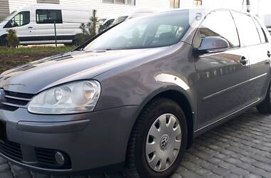 Хетчбек Volkswagen Golf 2007 в 