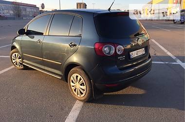 Хетчбек Volkswagen Golf 2006 в 