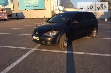 Хетчбек Volkswagen Golf 2006 в 