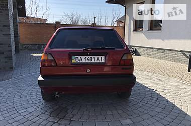 Хэтчбек Volkswagen Golf 1987 в Киеве