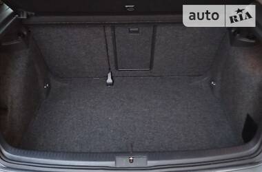 Хетчбек Volkswagen Golf 2008 в 