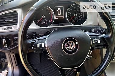 Універсал Volkswagen Golf 2015 в 