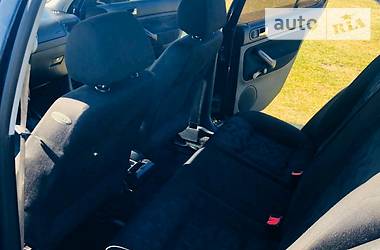 Седан Volkswagen Golf 1999 в 