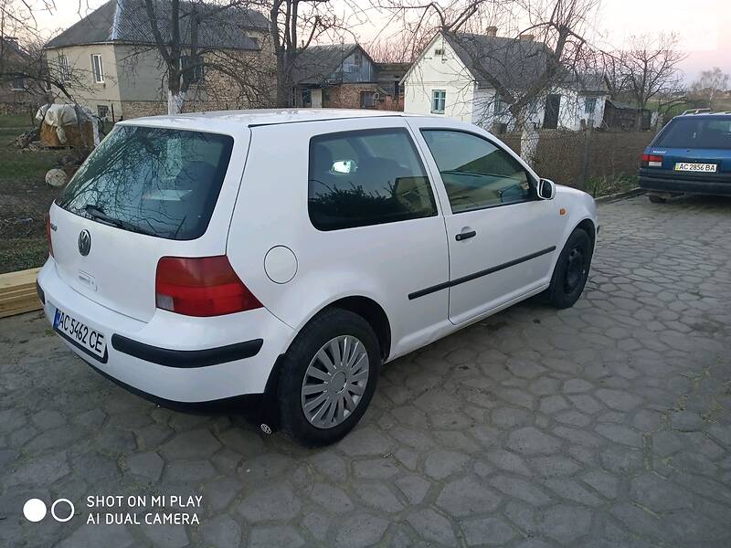 Купе Volkswagen Golf 1998 в Луцьку