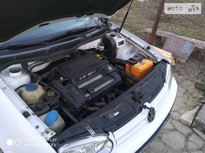 Купе Volkswagen Golf 1998 в Луцьку
