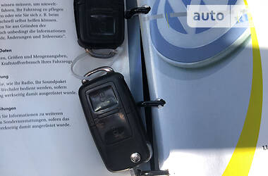 Універсал Volkswagen Golf 2002 в 