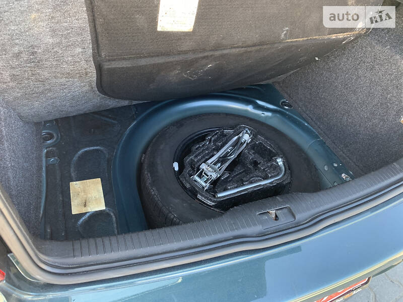 Хетчбек Volkswagen Golf 2002 в Калуші фото 23 Хетчбек Volkswagen Golf 2002 в Калуші