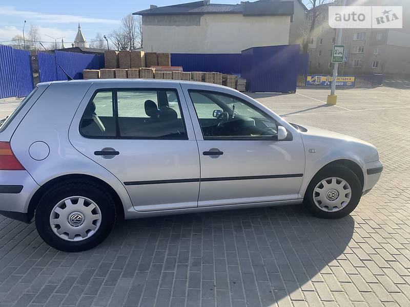Хэтчбек Volkswagen Golf 2002 в Ивано-Франковске фото 11 Хэтчбек Volkswagen Golf 2002 в Ивано-Франковске