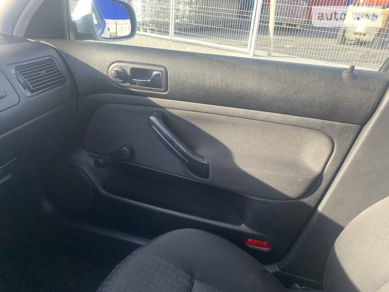 Хэтчбек Volkswagen Golf 2002 в Ивано-Франковске фото 54 Хэтчбек Volkswagen Golf 2002 в Ивано-Франковске
