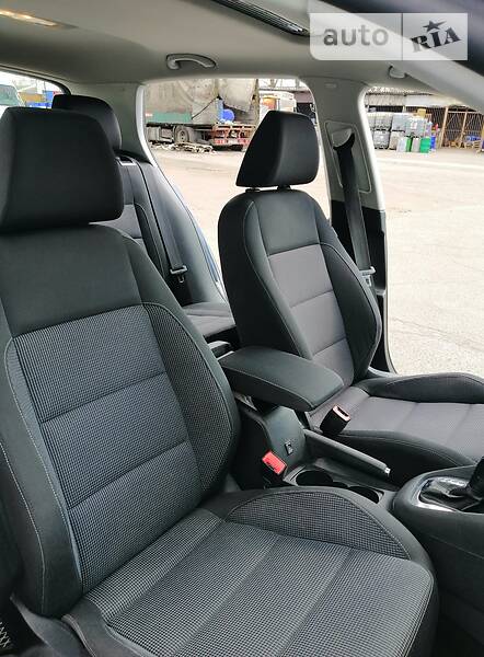 Хетчбек Volkswagen Golf 2012 в Києві фото 11 Хетчбек Volkswagen Golf 2012 в Києві