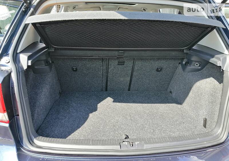 Хетчбек Volkswagen Golf 2012 в Києві фото 26 Хетчбек Volkswagen Golf 2012 в Києві
