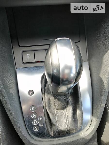 Хетчбек Volkswagen Golf 2012 в Києві фото 48 Хетчбек Volkswagen Golf 2012 в Києві