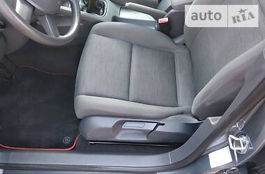 Хетчбек Volkswagen Golf 2005 в 