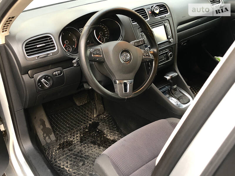 Універсал Volkswagen Golf 2010 в Києві фото 15 Універсал Volkswagen Golf 2010 в Києві