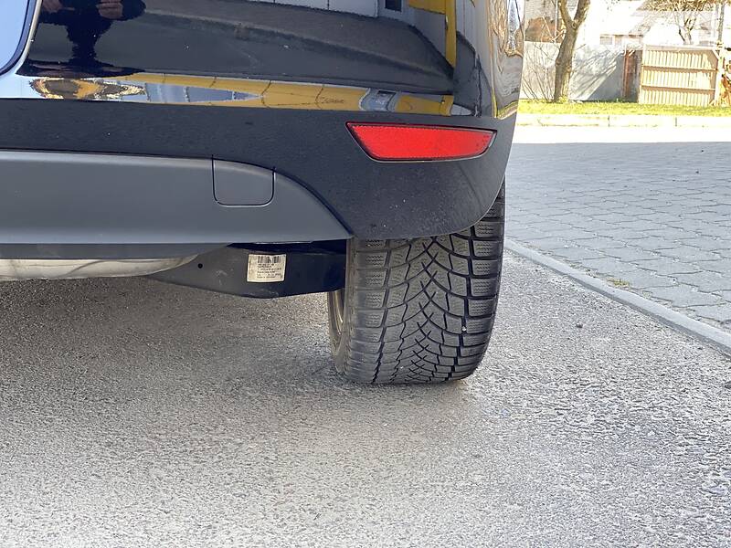 Хетчбек Volkswagen Golf 2009 в Рівному