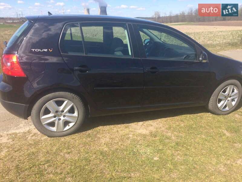 Хэтчбек Volkswagen Golf 2007 в Вараше фото 2 Хэтчбек Volkswagen Golf 2007 в Вараше