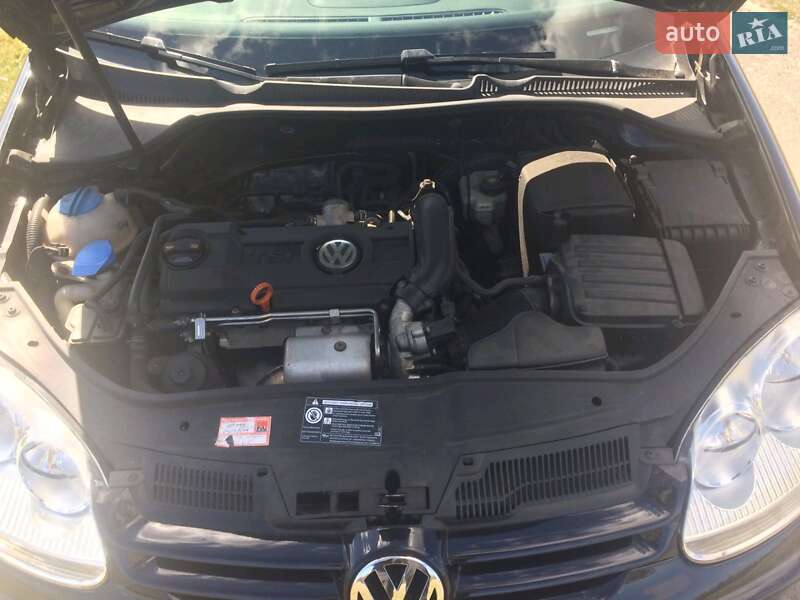 Хэтчбек Volkswagen Golf 2007 в Вараше фото 15 Хэтчбек Volkswagen Golf 2007 в Вараше