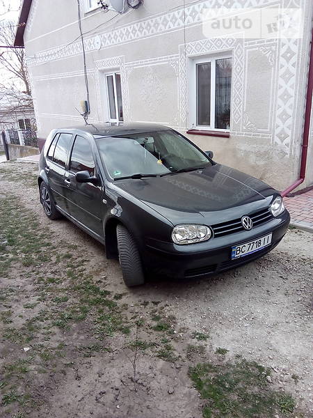 Хетчбек Volkswagen Golf 2000 в Підволочиську