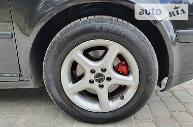 Хетчбек Volkswagen Golf 1999 в 
