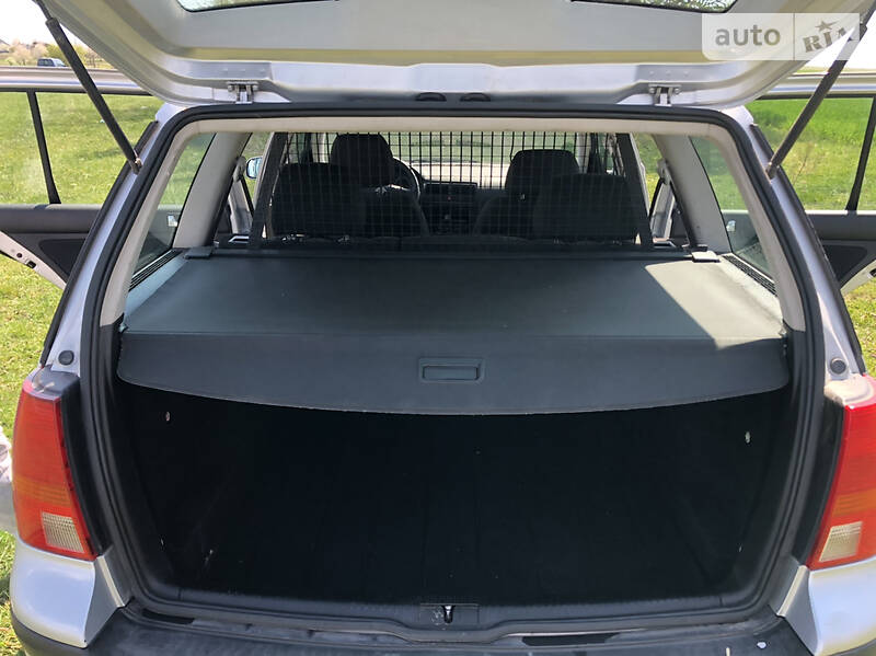 Універсал Volkswagen Golf 2000 в Бучачі