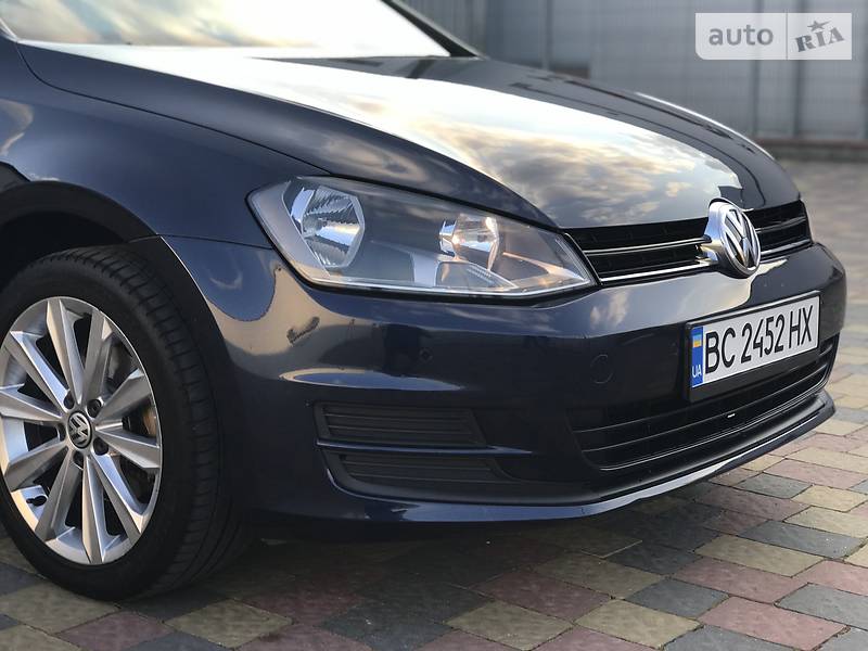 Універсал Volkswagen Golf 2014 в Стрию