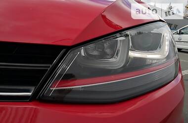 Універсал Volkswagen Golf 2015 в 
