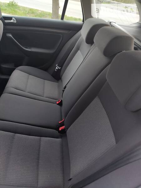Універсал Volkswagen Golf 2008 в Умані фото 3 Універсал Volkswagen Golf 2008 в Умані