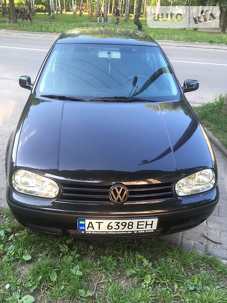 Хетчбек Volkswagen Golf 2000 в Рівному