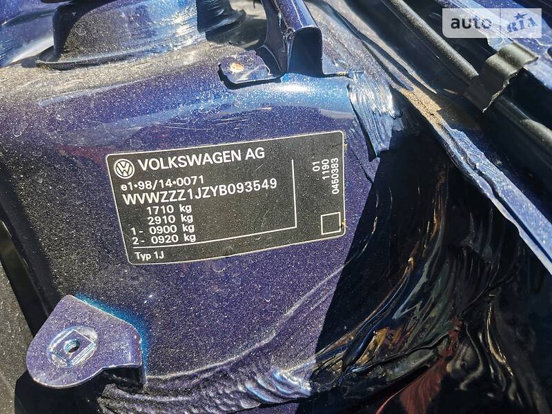 Хетчбек Volkswagen Golf 2000 в Івано-Франківську фото 39 Хетчбек Volkswagen Golf 2000 в Івано-Франківську