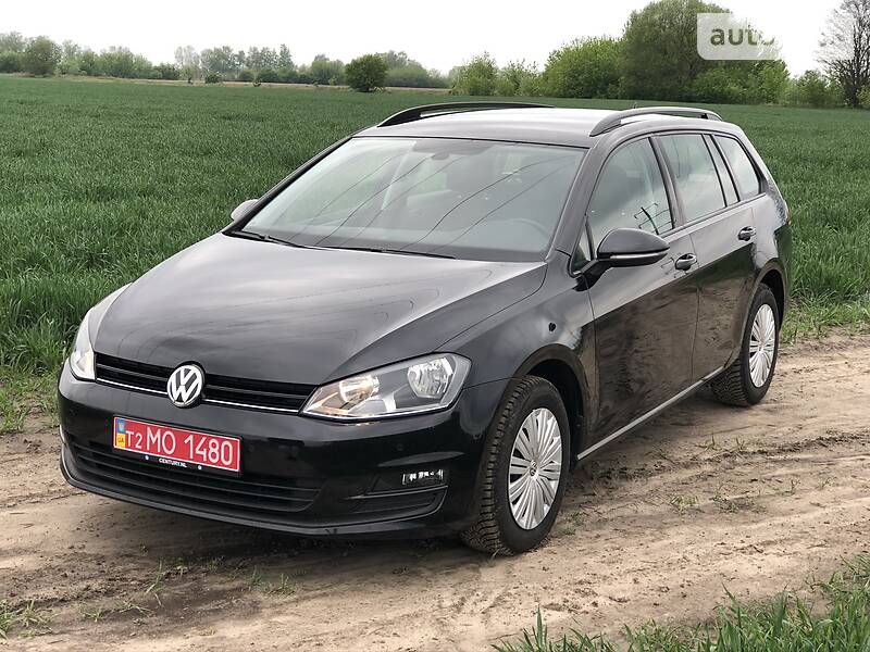 Универсал Volkswagen Golf 2017 в Киеве